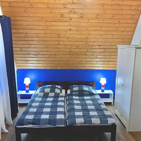 Morska Przystan Stegna (Pomerania)